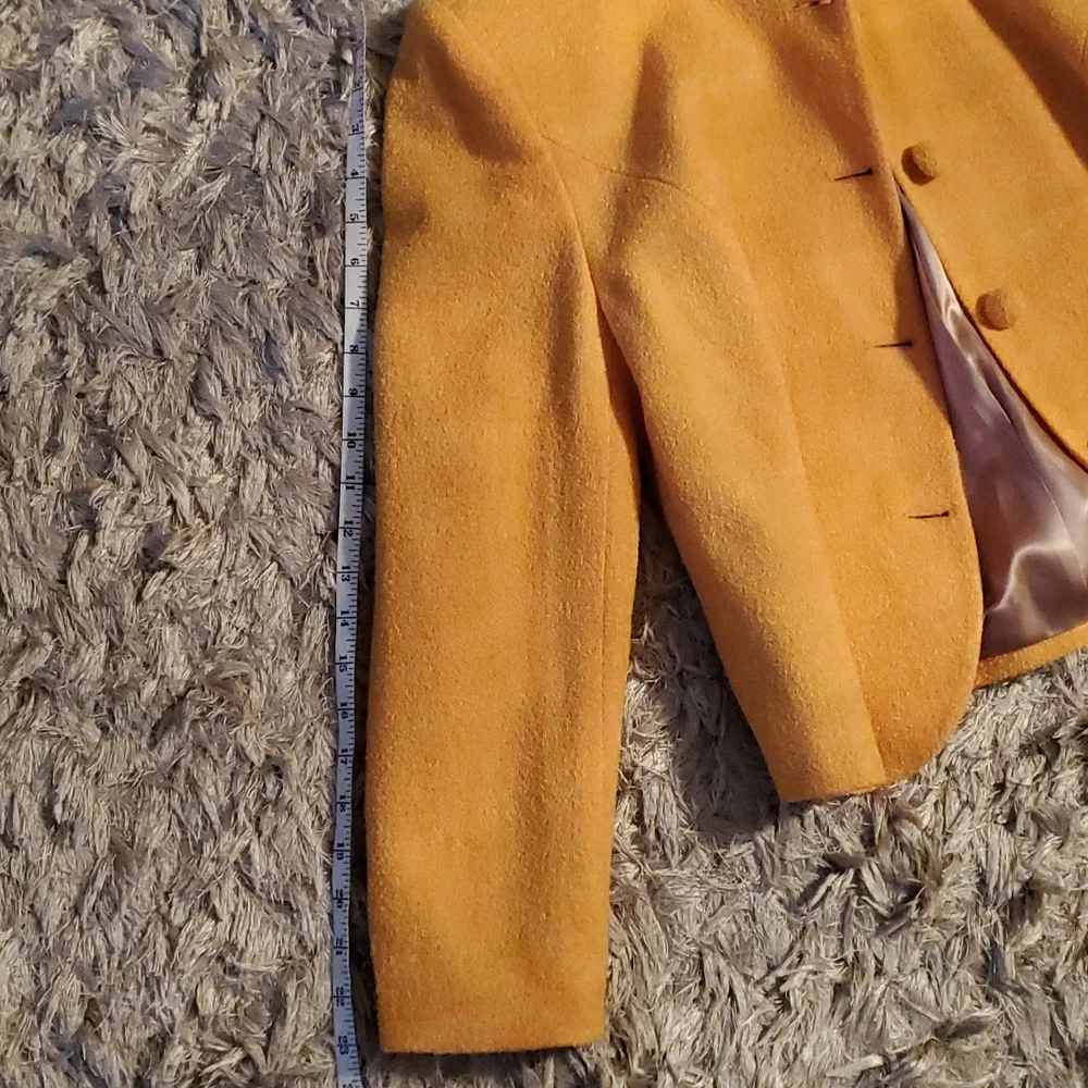 Vintage Sisley Relaxed Elegance yellow wool blazer made in Italy size M - Picture 13 of 13